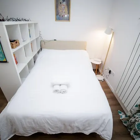 Teo's Place Apartment *